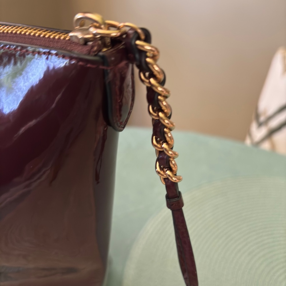COACH Burgundy Ava Chain Tote with Gold Hardware EUC - Picture 8 of 15
